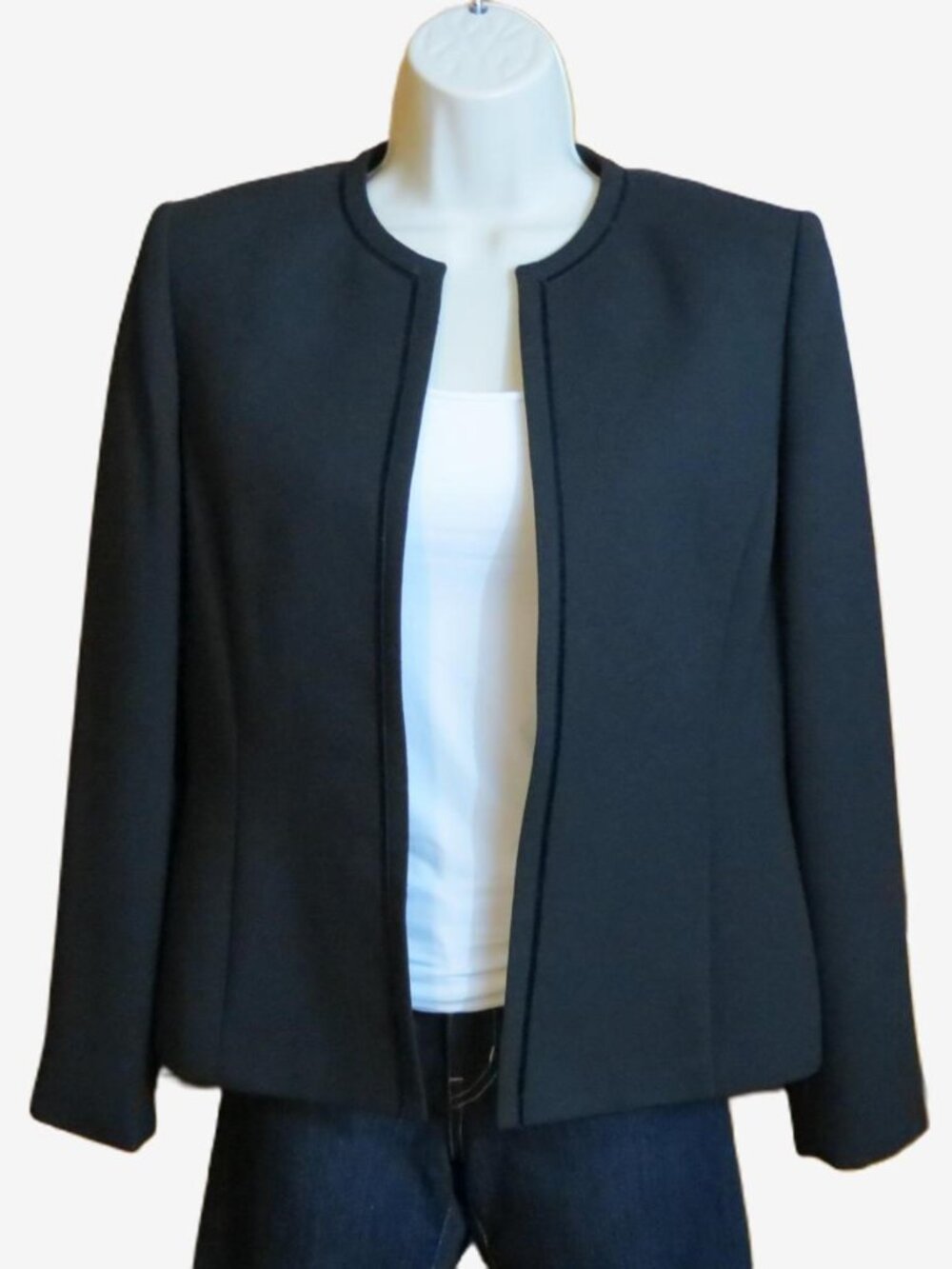 Tahari Arthur S Levine Black Jacket No Collar Long Sleeve Business Open Lined 4P